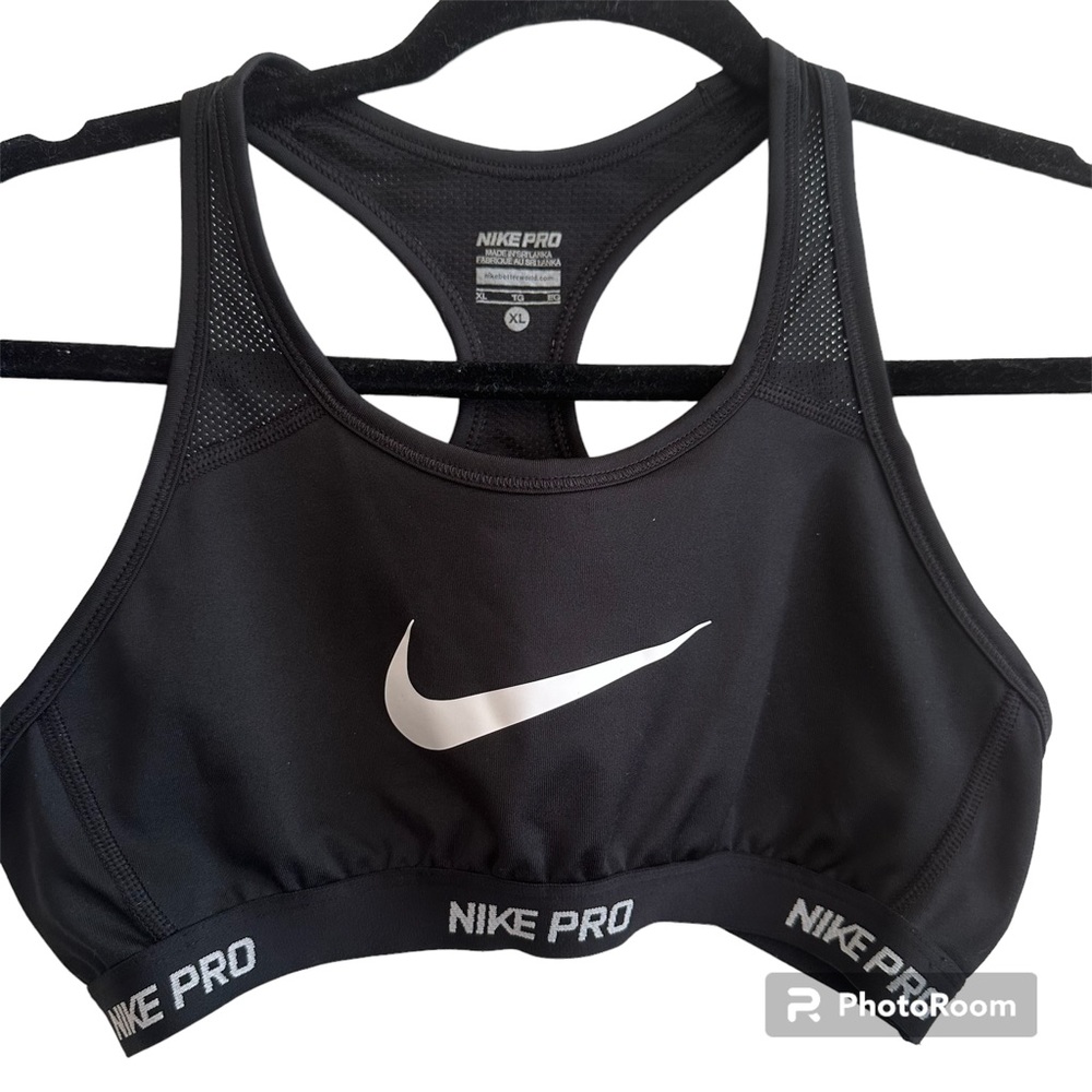 NIKE PRO GIRLS WOMEN SPORTS BRA BLACK AND WHITE